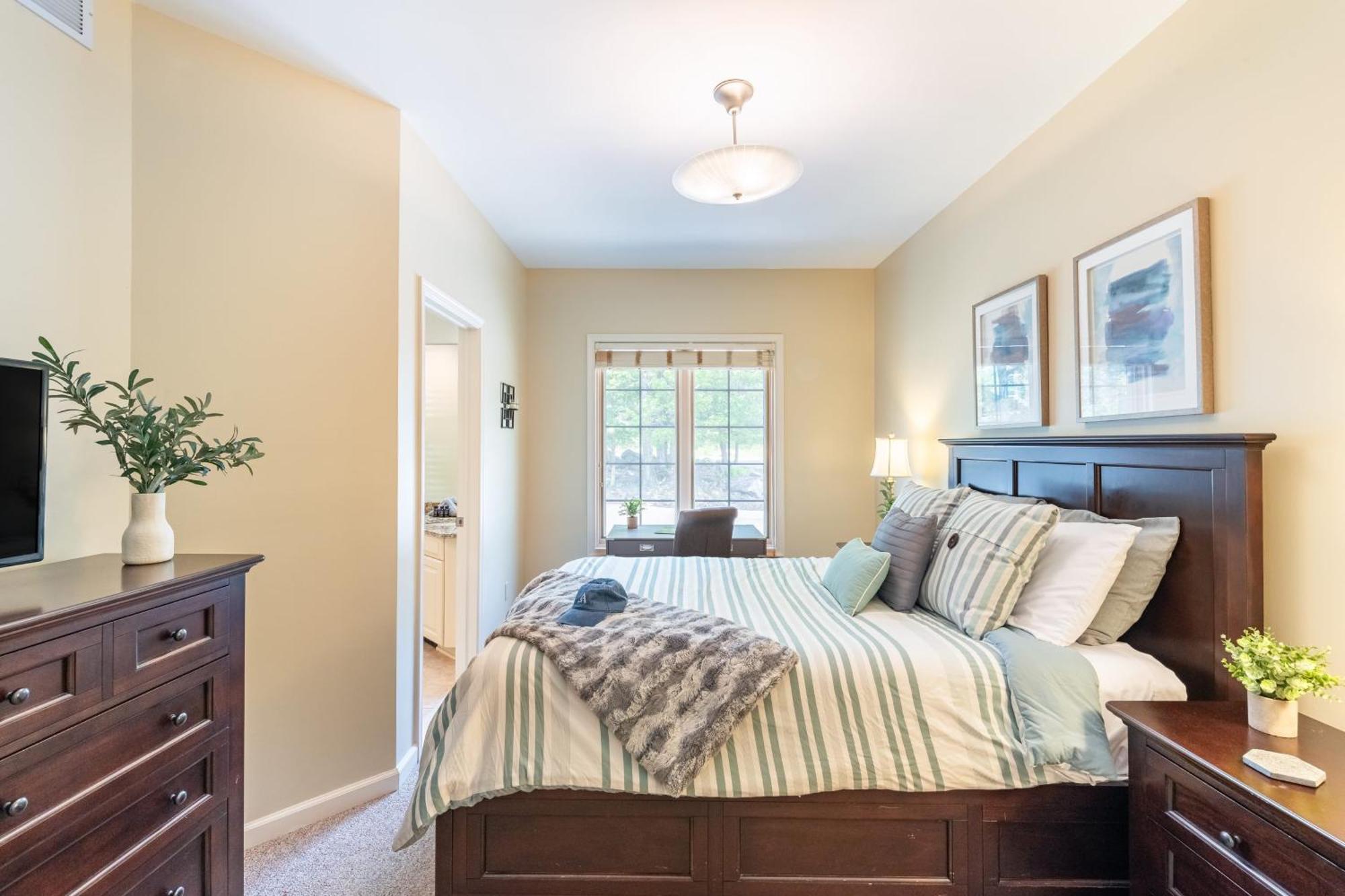 Casa de férias Highland Hideaway By Avantstay Group Poconos Retreat W Patio Game